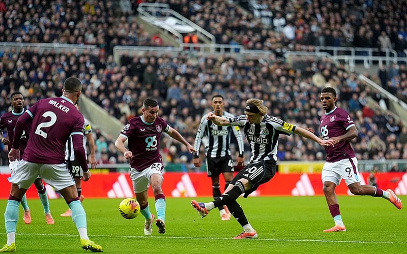 Nhận định Burnley vs Newcastle 2h30 ngày 31/12: Tự tin giật điểm - Ảnh 1