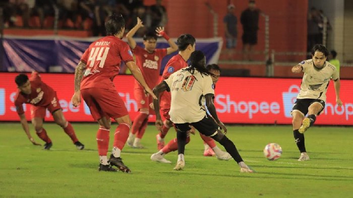 Nhận định Semen Padang vs PSM Makassar 15h30 ngày 22/8: Đối thủ ngang tài