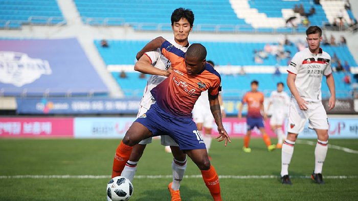  Nhận định Gwangju vs Gangwon, 17h30 ngày 23/8: Điểm tựa sân nhà
