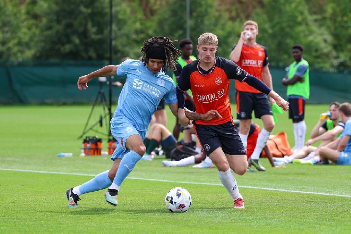  Nhận định Luton Town vs Leyton Orient 2h45 ngày 30/12: Không có bất ngờ