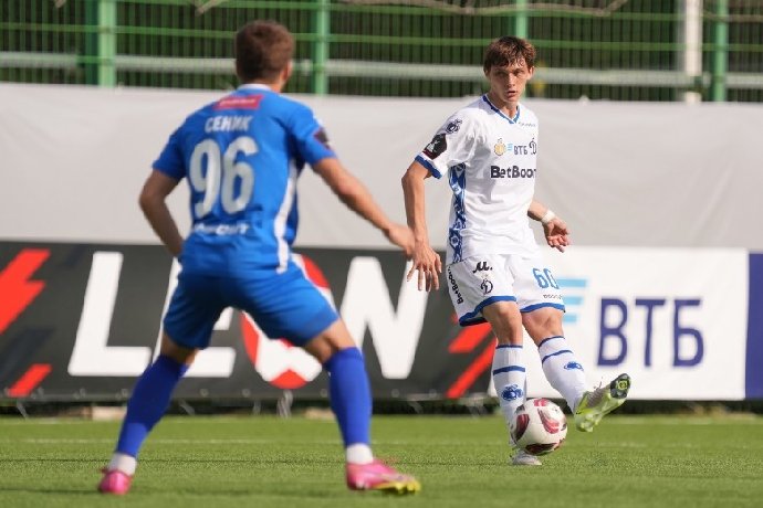  Nhận định Spartak Kostroma vs Sokol Saratov, 21h00 ngày 8/9: Thu hẹp khoảng cách