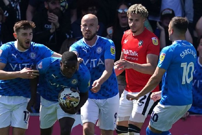  Nhận định Salford City vs Stockport County 01h00 ngày 08/10: Khách lấn chủ