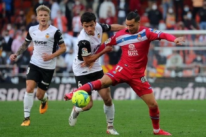  Nhận định Valencia vs Espanyol 22h15 ngày 24/1: Hòa là đẹp