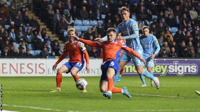  Nhật định phạt góc Coventry City vs Swansea City, 22h ngày 26/12