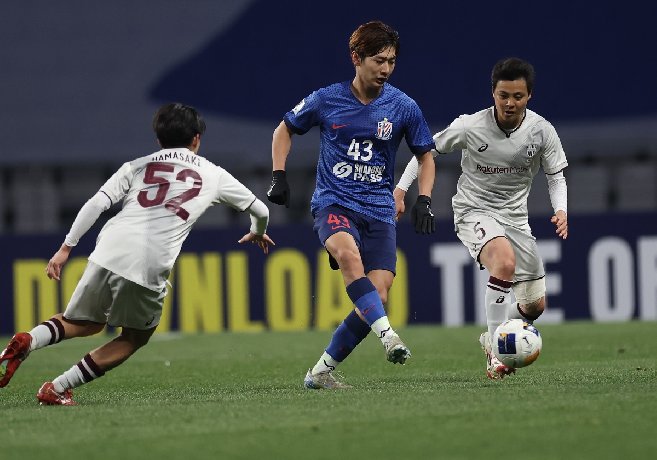 Nhận định, Soi kèo Shanghai Shenhua vs Vissel Kobe 19h15 ngày 26/11: Bảo vệ ngôi đầu