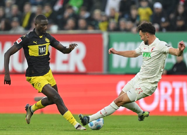 Soi kèo phạt góc Augsburg vs Dortmund, 2h30 ngày 01/11  Soi kèo phạt góc Augsburg vs Dortmund, 2h30 ngày 01/11