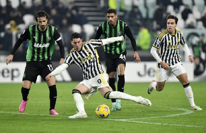  Nhật định phạt góc Sassuolo vs Juventus, 2h45 ngày 07/01