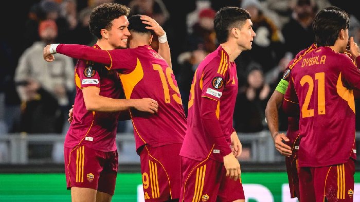 Nhận định AS Roma vs Napoli 2h45 ngày 1/12: Xây chắc ngôi đầu