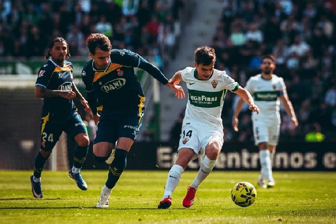  Nhận định Villarreal vs Elche, 20h00 ngày 8/3: Sức mạnh tuyệt đối