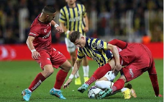  Nhận định Genclerbirligi vs Fenerbahce 23h00 ngày 31/8: Tìm lại niềm vui