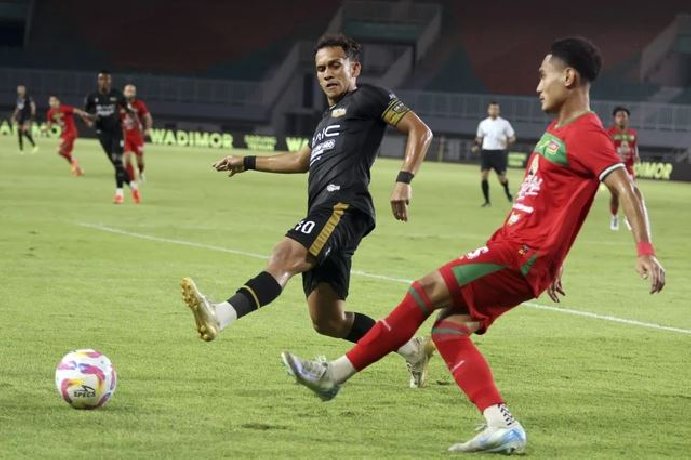  Nhận định Dewa United vs Persebaya Surabaya 19h00 ngày 26/9: Top 4 vẫy gọi