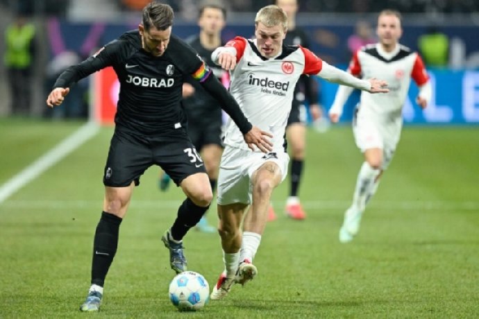  Nhận định, Soi kèo Freiburg vs Frankfurt 20h30 ngày 19/10: Khách lấn chủ