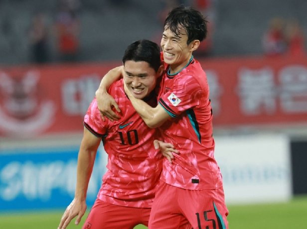 Nhận định Hồng Kông vs Hàn Quốc, 18h00 ngày 11/7: Thắng đậm Nhận định Hồng Kông vs Hàn Quốc, 18h00 ngày 11/7: Thắng đậm