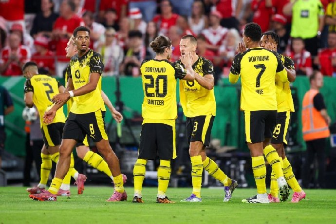 Nhận định, Soi kèo Frankfurt vs Dortmund, 0h30 ngày 29/10: Rượt đuổi tưng bừng  Nhận định, Soi kèo Frankfurt vs Dortmund, 0h30 ngày 29/10: Rượt đuổi tưng bừng