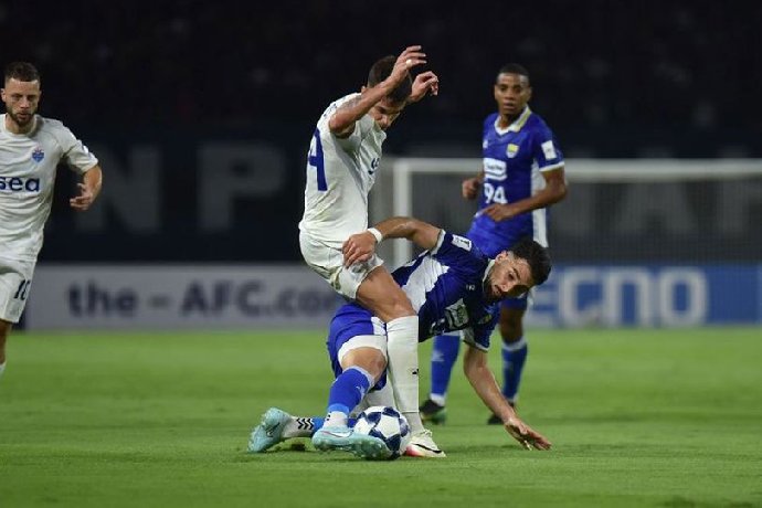  Nhận định Persib Bandung vs Bangkok United, 19h15 ngày 10/12: Thêm một lần đau