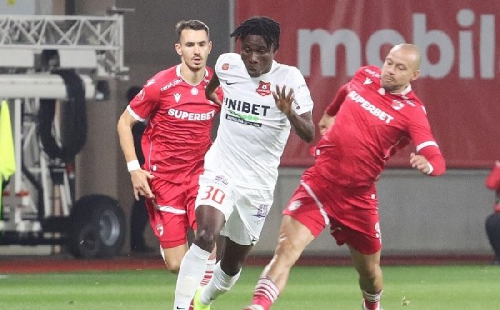  Nhận định Hermannstadt vs Dinamo Bucuresti 1h00 ngày 24/1: Lấn lướt chủ nhà