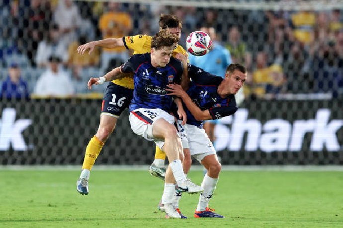  Nhận định Central Coast Mariners vs Newcastle Jets 13h00 ngày 28/2: Thử thách hạng nặng
