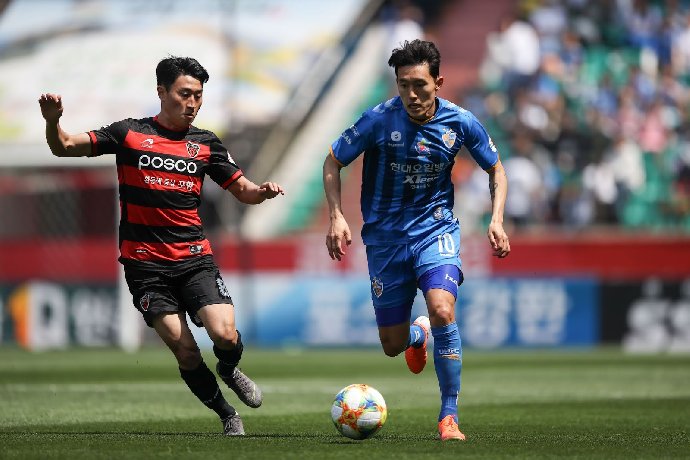  Nhận định Pohang Steelers vs Ulsan Hyundai 17h00 ngày 13/9: Thắng lợi sát nút