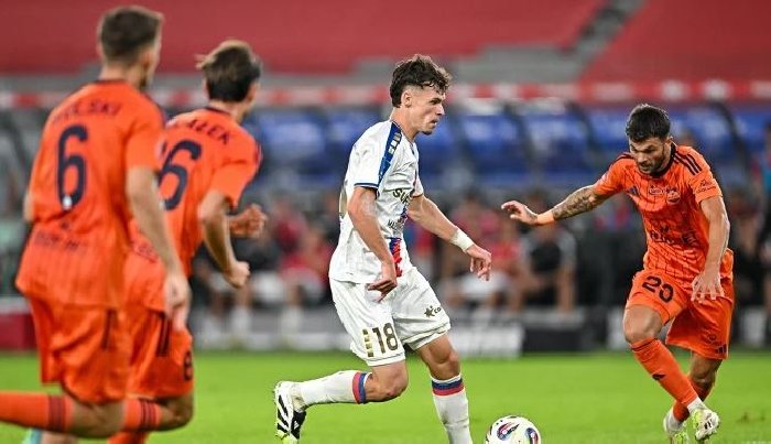 Nhận định, Soi kèo LNZ Cherkasy vs Karpaty Lviv 20h30 ngày 3/11: Bám sát ngôi đầu Nhận định, Soi kèo LNZ Cherkasy vs Karpaty Lviv 20h30 ngày 3/11: Bám sát ngôi đầu