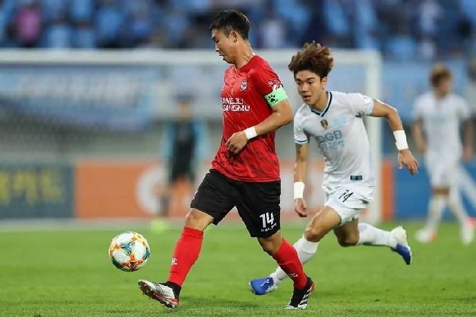  Nhận định Gimcheon Sangmu vs Suwon, 17h00 ngày 23/8: Chủ nhà mạnh mẽ