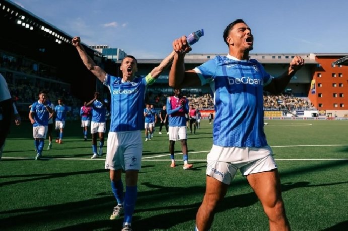  Nhận định Genk vs Ferencvaros, 2h ngày 03/10: Tinh thần lên cao