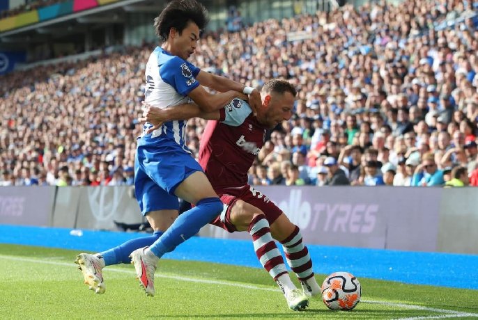  Nhật định phạt góc West Ham vs Brighton, 2h30 ngày 31/12
