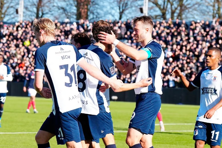 Nhận định Aarhus vs Odense, 1h00 ngày 7/2: Ngôi đầu vững chắc - Ảnh 1