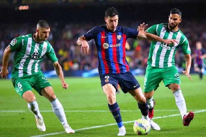 Nhận định Real Betis vs Barcelona 00h30 ngày 07/12: Khải hoàn đất khách
