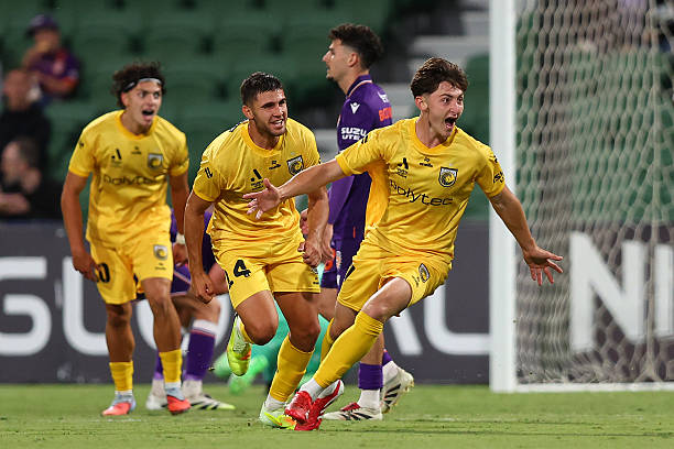 Nhận định Perth Glory vs Central Coast Mariners 17h45 ngày 10/1: Khó phân thắng bại - Ảnh 8