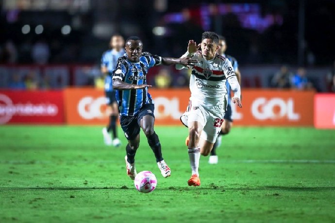 Nhận định Coritiba vs Sao Paulo 05h30 ngày 26/02: Khách lấn chủ