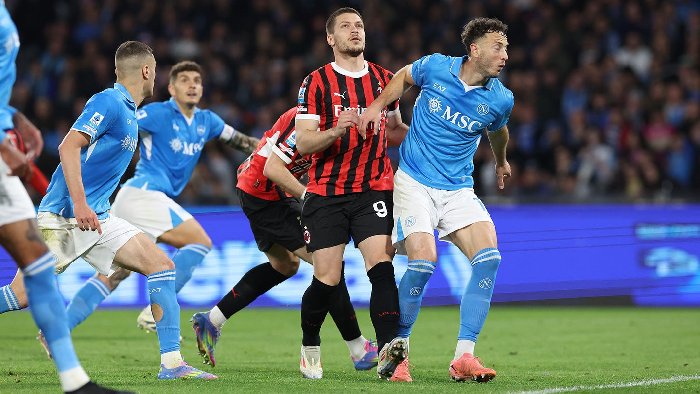 Nhật định phạt góc Napoli vs AC Milan, 2h ngày 19/12