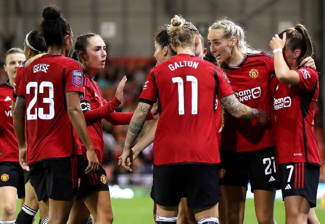  Nhật định phạt góc Nữ MU vs Nữ Bayern, 3h ngày 26/03