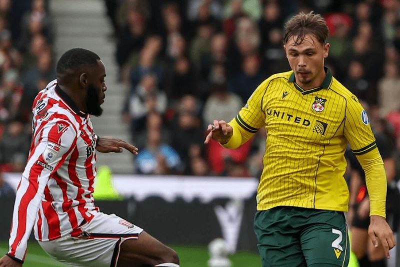 Nhận định Wrexham vs Oxford United 01h45 ngày 23/10: Chia điểm - Ảnh 1