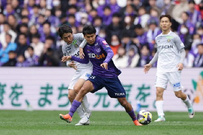  Nhận định Kashiwa Reysol vs Sanfrecce Hiroshima 17h00 ngày 23/9: Đối thủ kỵ dơ