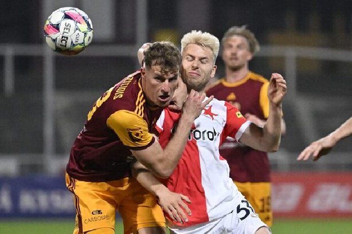  Nhận định Dukla Praha vs Kisvarda 20h00 ngày 8/1: Thử nghiệm giữa mùa