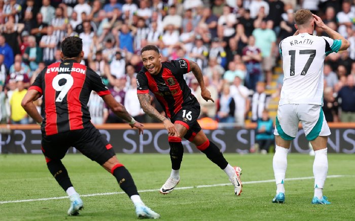  Nhật định phạt góc Newcastle vs Bournemouth, 22h ngày 10/01