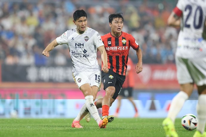  Nhận định Gangwon vs Gimcheon Sangmu 17h30 ngày 9/8: Khách lấn át chủ