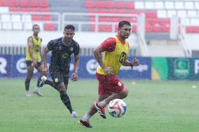  Nhận định, Soi kèo Barito Putera vs Deltras Sidoarjo 15h30 ngày 16/11: Ngôi đầu vẫy gọi