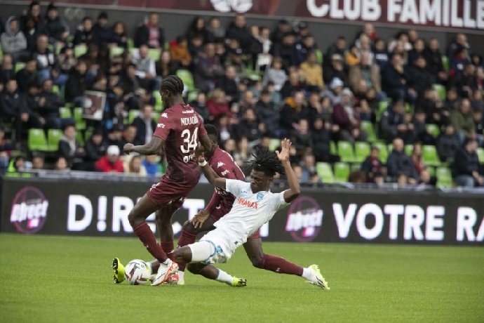  Nhận định Strasbourg vs Metz, 21h00 ngày 18/1: Không cửa bật lại