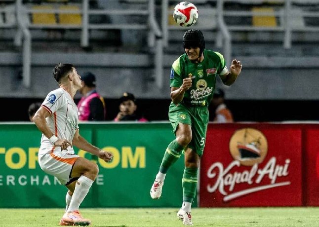  Nhận định Persebaya Surabaya vs Persijap Jepara 15h30 ngày 28/12: Vua hòa biết thắng