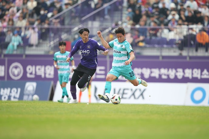  Nhận định Suwon vs Anyang 17h00 ngày 26/7: Cuộc đấu nhóm trụ hạng