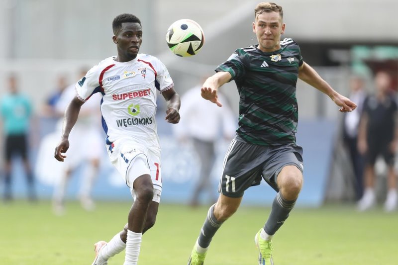 Nhận định Lechia Gdansk vs Gornik Zabrze 02h30 ngày 06/12: Điểm tựa sân nhà - Ảnh 1