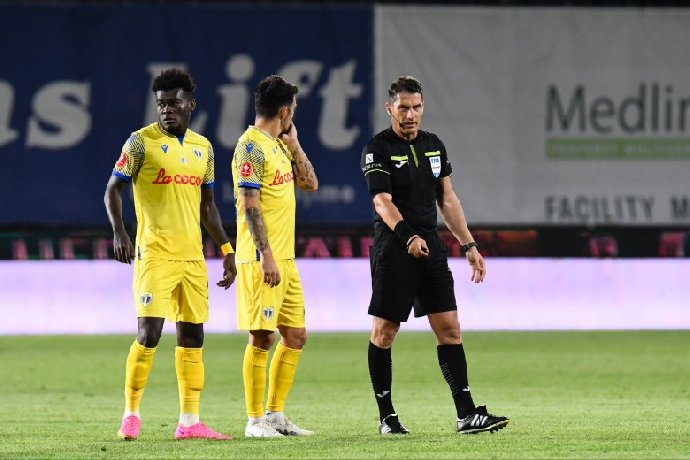  Nhận định, Soi kèo Petrolul Ploiesti vs CFR Cluj, 0h30 ngày 21/10: Cầm chân lẫn nhau