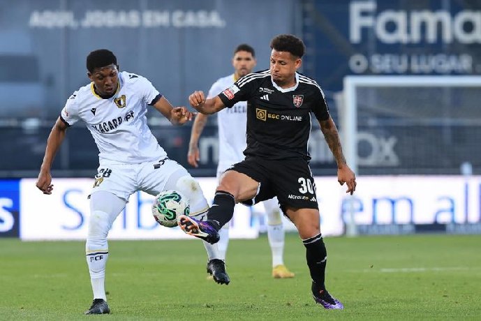  Nhật định phạt góc Famalicao vs Casa Pia, 3h15 ngày 24/02