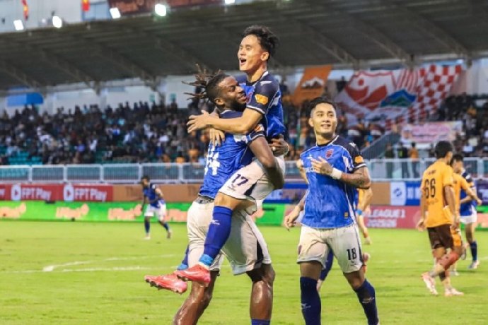  Nhận định, Soi kèo Becamex TPHCM vs Hà Nội, 18h00 ngày 25/10: Món quà tặng tân HLV