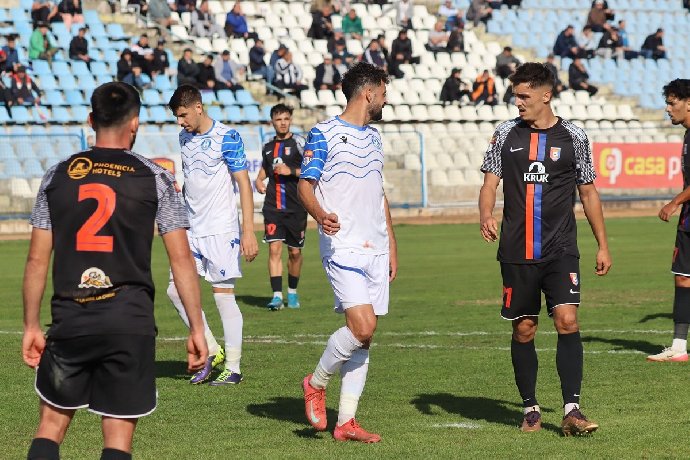  Nhận định CSM Slatina vs Metaloglobus Bucuresti 19h00 ngày 11/2: 3 điểm đầu tiên