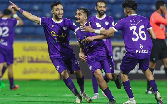  Nhận định Al Bukayriyah vs Al-Arabi 19h20 ngày 24/12: Niềm vui cho chủ nhà
