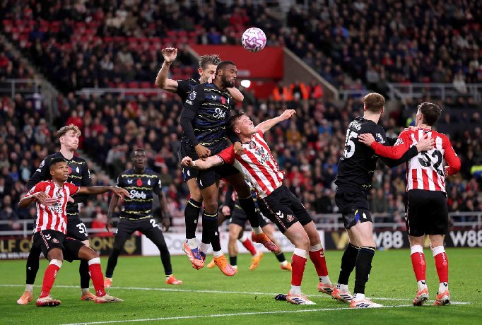  Nhật định phạt góc Everton vs Sunderland, 19h15 ngày 10/01