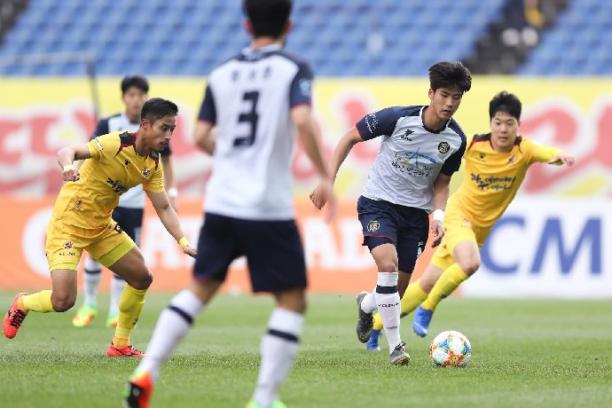  Nhận định Gwangju vs Daejeon Hana Citizen 17h00 ngày 17/8: Phong độ tương đồng