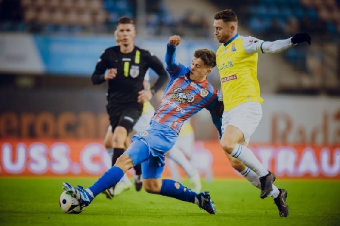  Nhận định Zaglebie Lubin vs Lechia Gdansk 23h00 ngày 15/08: Hòa là đẹp
